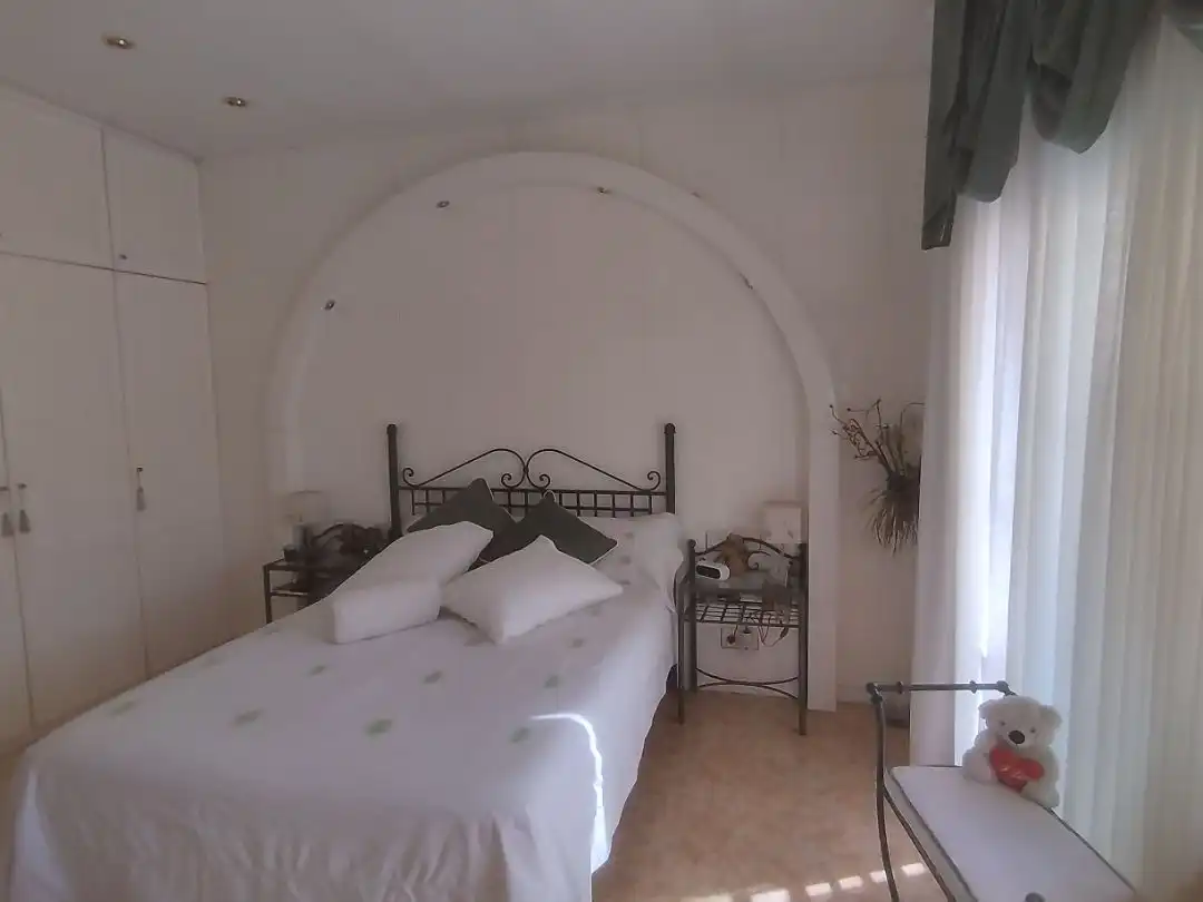 Casa aparellada amb jardí en venda a Pierineus 24, imagen 56