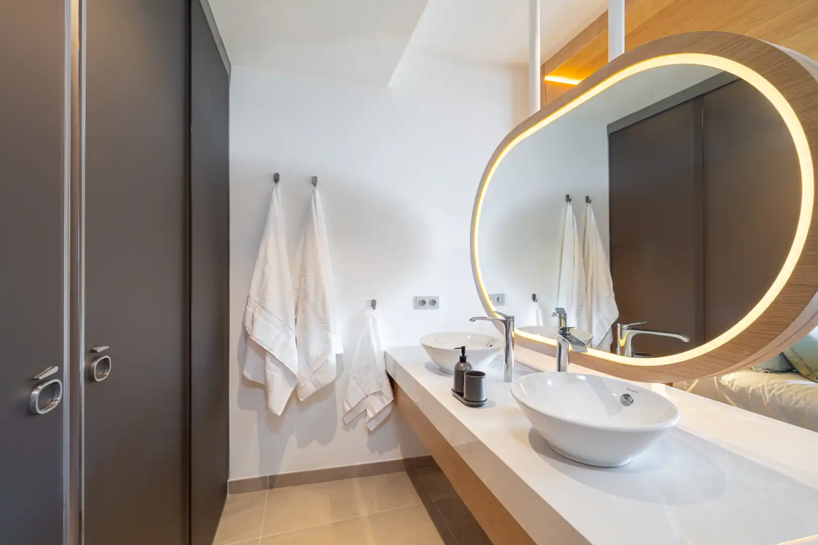 Bathroom of Apartments for rent in Fuengirola  with Air Conditioner, Heating and Terrace