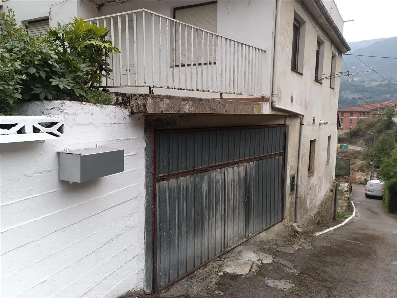 Piso en venta en LA REGUERA, Aller