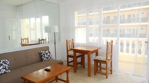 Foto 3 de Apartamento en venta en La Carihuela - Los Nidos, Torremolinos