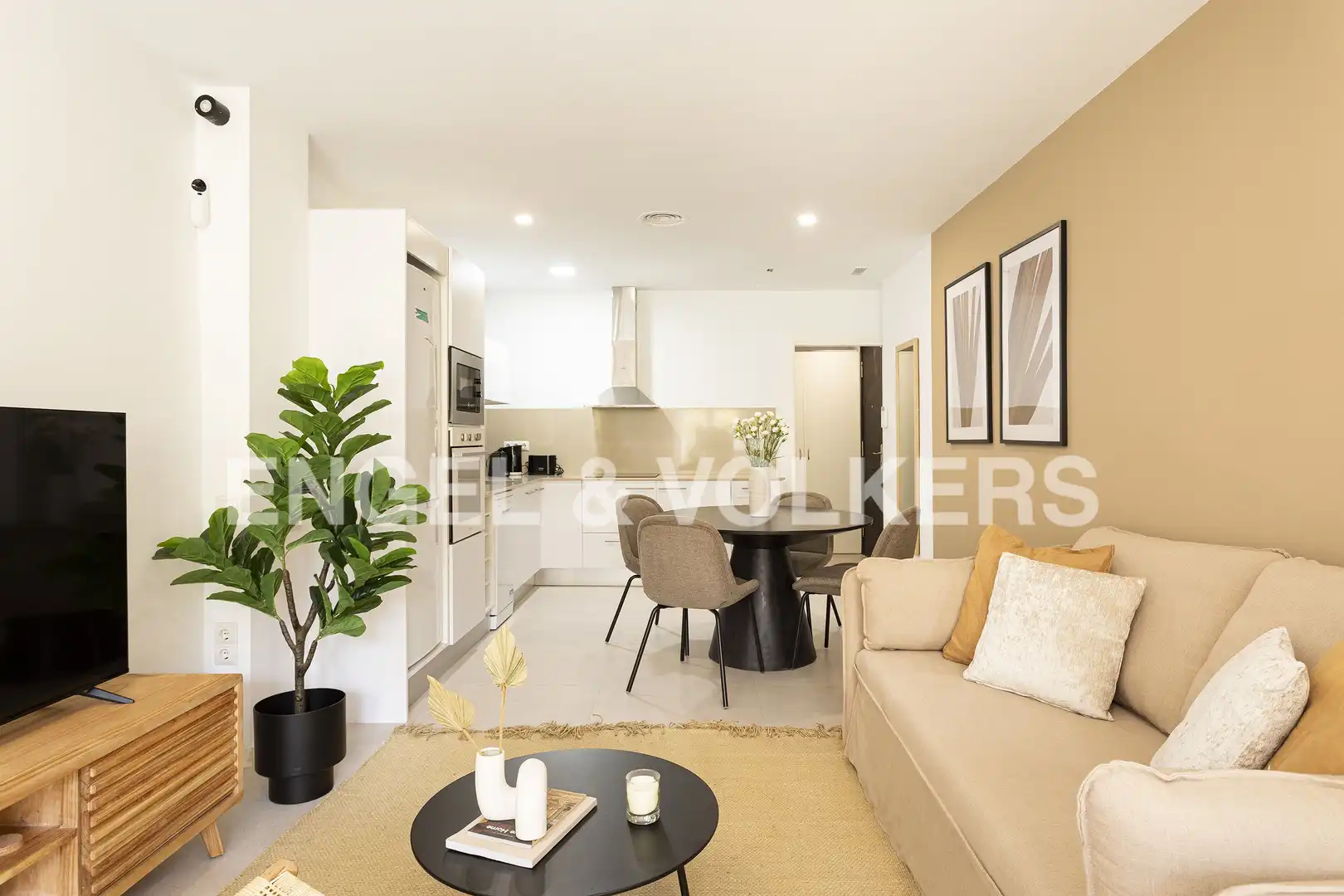 Sala de estar de Piso de alquiler en Barcelona con Aire acondicionado, Calefacción y Amueblado