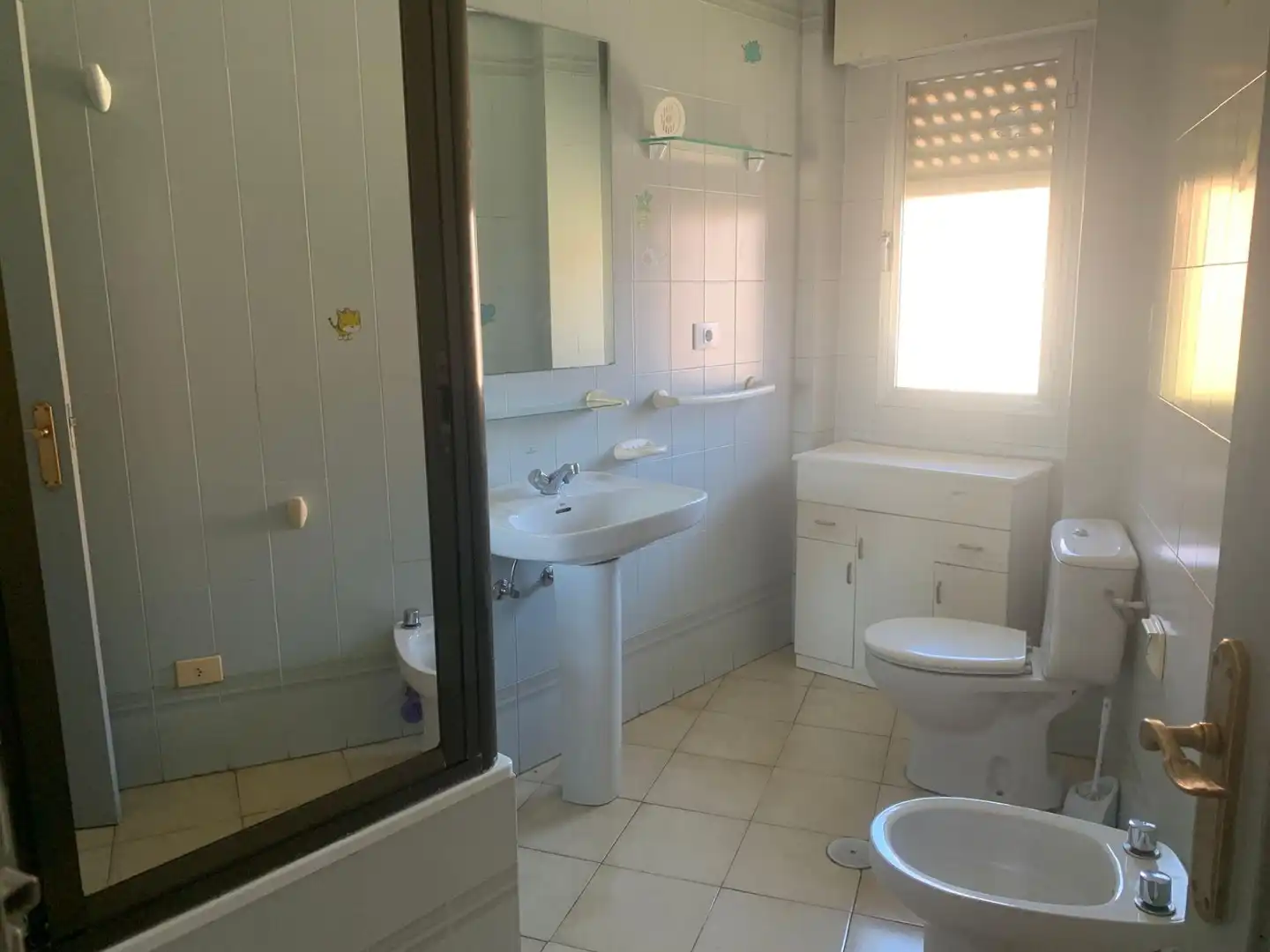 Bathroom of Flat for rent in Plasencia