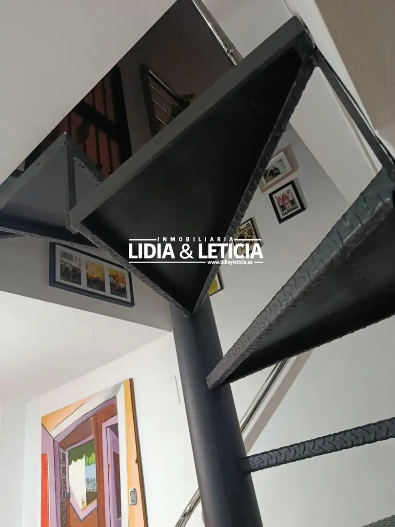 Dúplex en venda en Alcalá de Guadaira amb Aire condicionat i Piscina comunitària