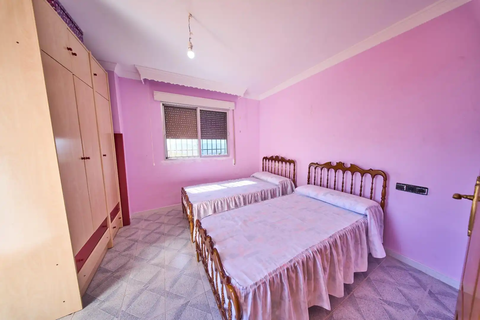Habitación de Casa o chalet en venta en Nívar con Jardín privado, Terraza y Trastero