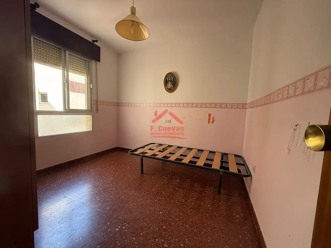Habitación de Apartamento en venta en Nerja con Terraza