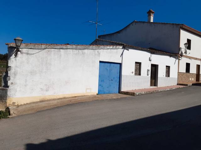 Casa-chalet en Venta en Fuente Obejuna