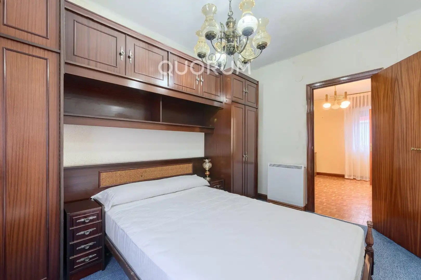 Habitación de Piso en venta en Basauri  con Calefacción, Trastero y Amueblado