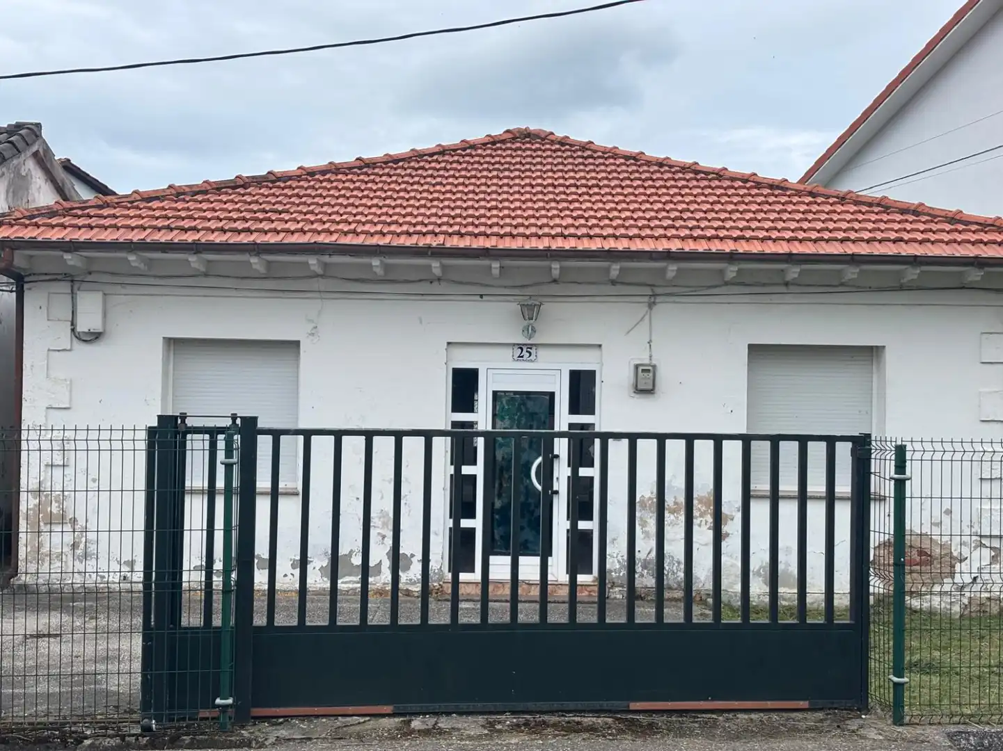 Vista exterior de Casa o chalet en venta en Santillana del Mar con Jardín privado