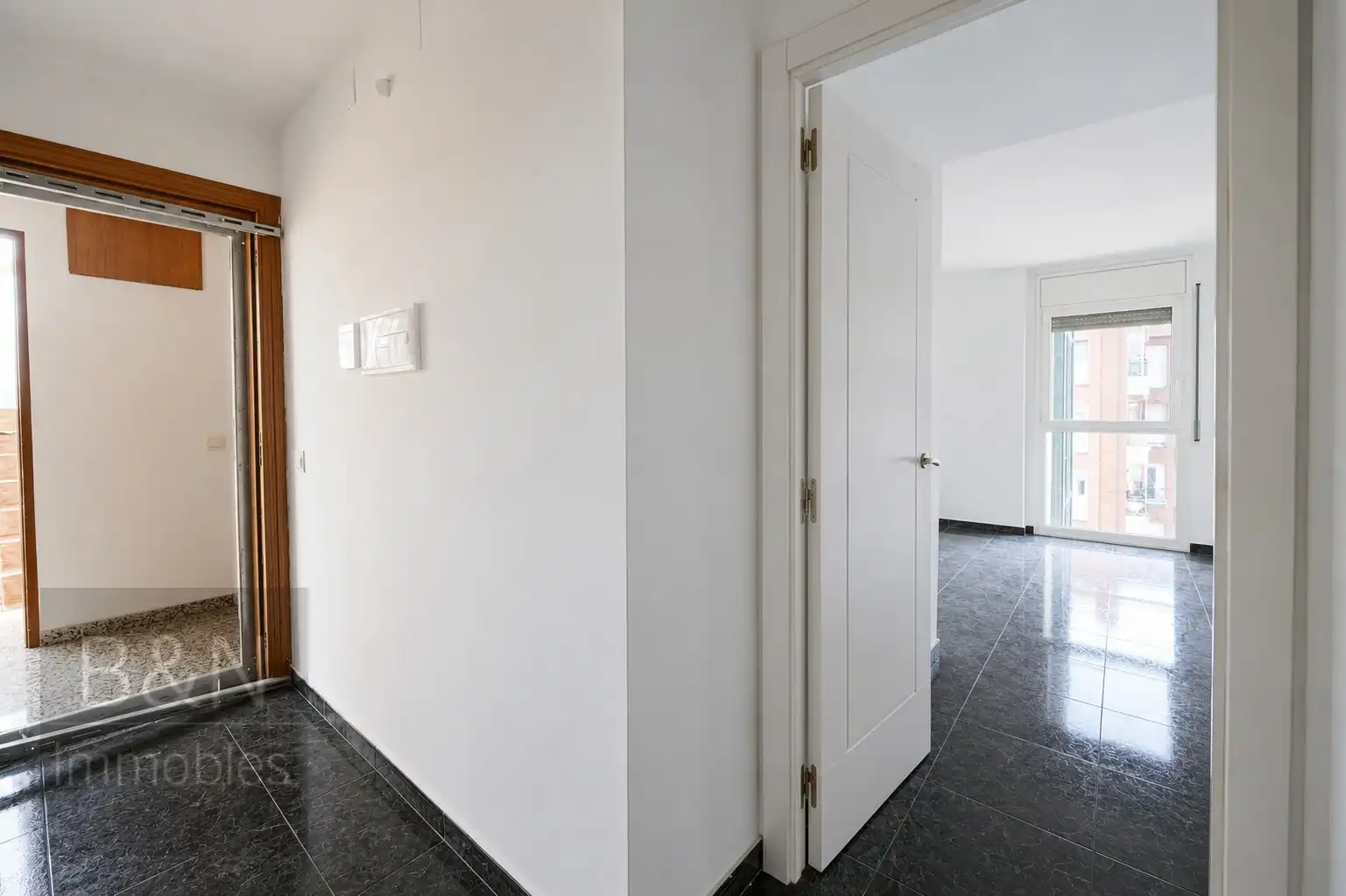 Flat with terrace for sale in Nord-oest, imagen 10