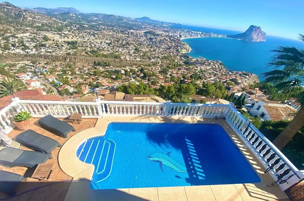 Detached house with pool for sale in Zona Pueblo, imagen 2