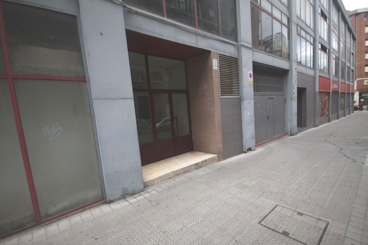 Vista exterior de Garaje en venta en Bilbao 