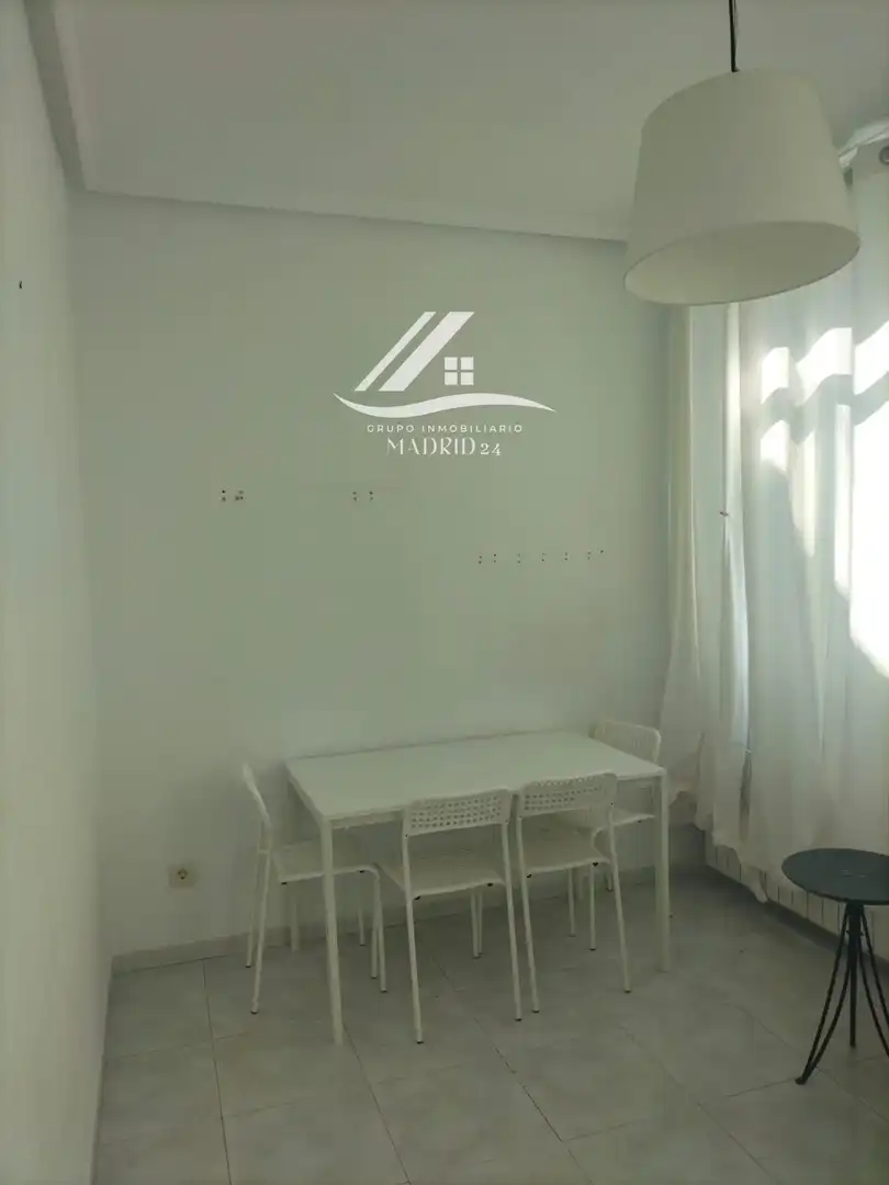 Habitación de Piso de alquiler en Madrid