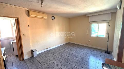 Foto 3 de Piso en venta en Palomeras Sureste, Madrid