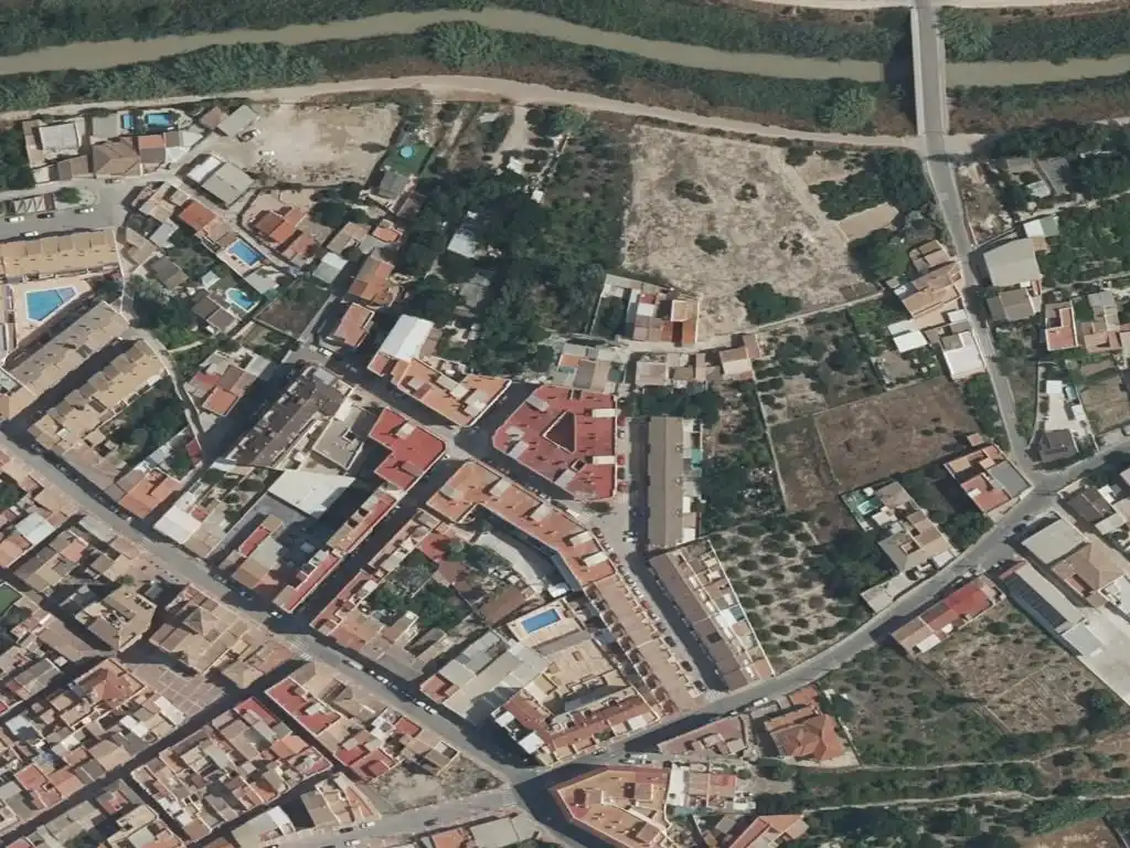 Pis en venda a CALLE FELIX RODRIGUEZ FUENTE (LA RAYA) 1 4 1 P, imagen 2