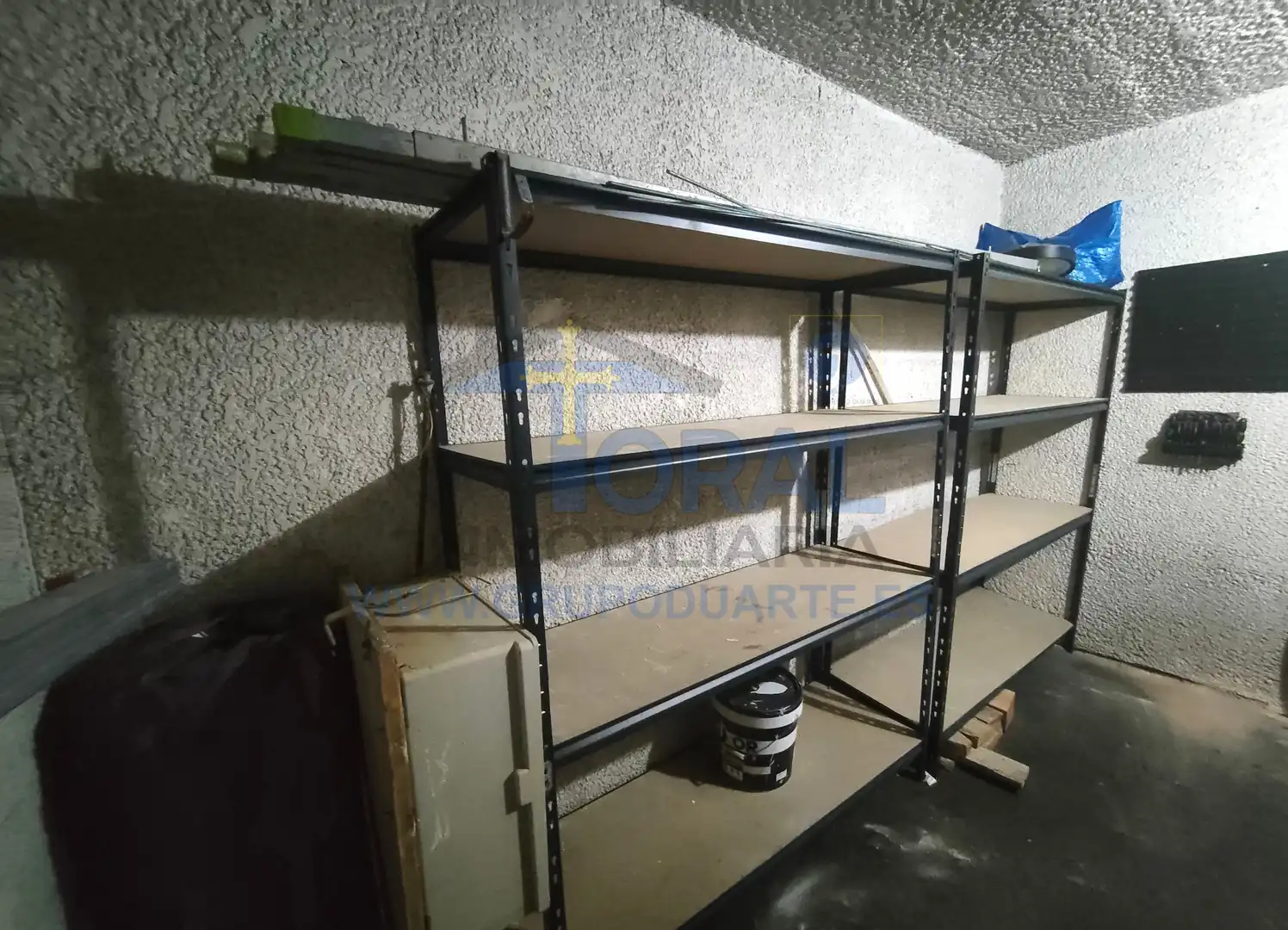 Storage room for sale in Siero