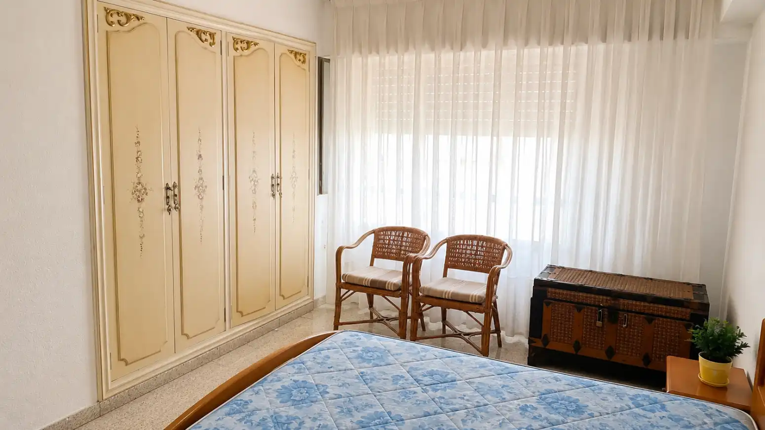 Bedroom of Flat for sale in Valencia  with Balcony