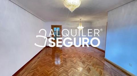 Photo 3 of Flat to rent in De Los Yébenes , Lucero,  Madrid Capital