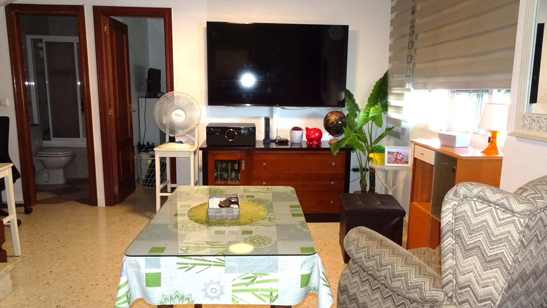 Living room of Duplex for sale in  Sevilla Capital  with Air Conditioner and Storage room