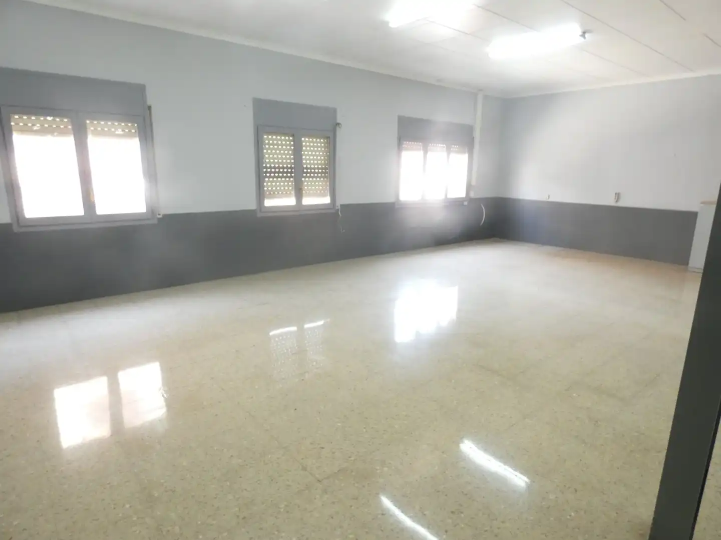 Business premises to rent in Creu de Barberà - Sector Sud, imagen 8