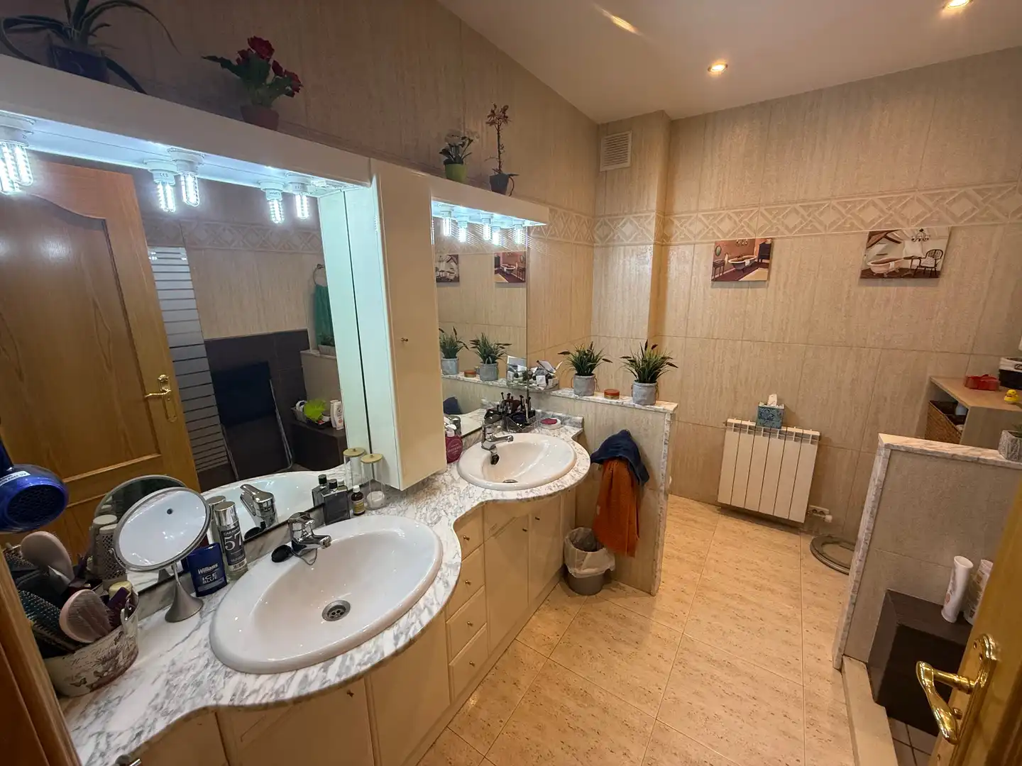 Bathroom of Detached homes for sale in Tàrrega  with Air Conditioner, Heating and Private garden