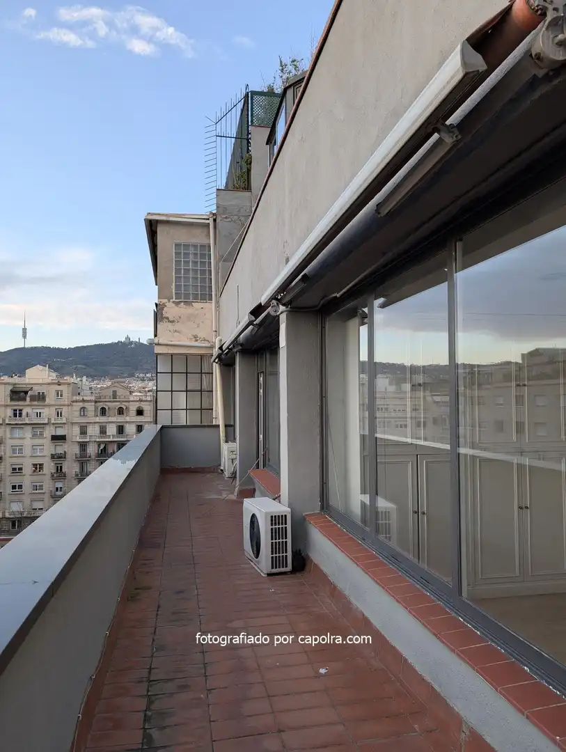 Vista exterior de Oficina de alquiler en Barcelona con Aire acondicionado, Calefacción y Terraza