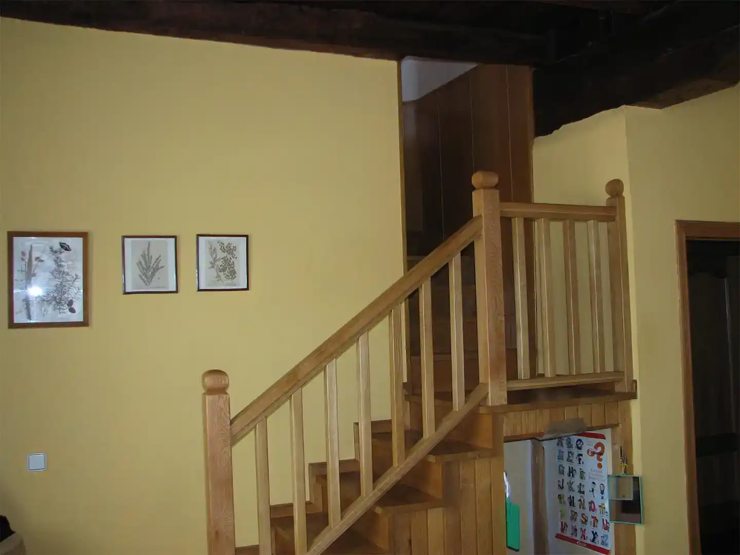 Casa adosada en venda en Villablino amb Parquet, Moblat i Forn