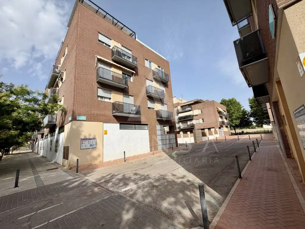 Vista exterior de Àtic en venda en Yebes