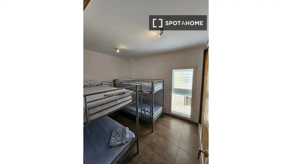 Room in El Marenyet