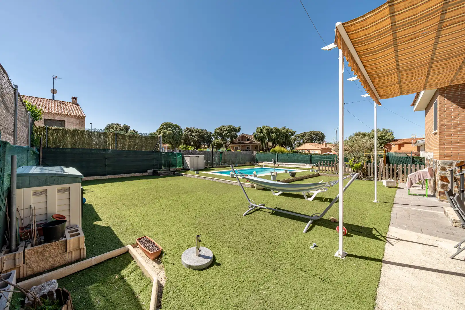 Jardín de Casa o chalet en venta en Chiloeches con Aire acondicionado, Calefacción y Jardín privado
