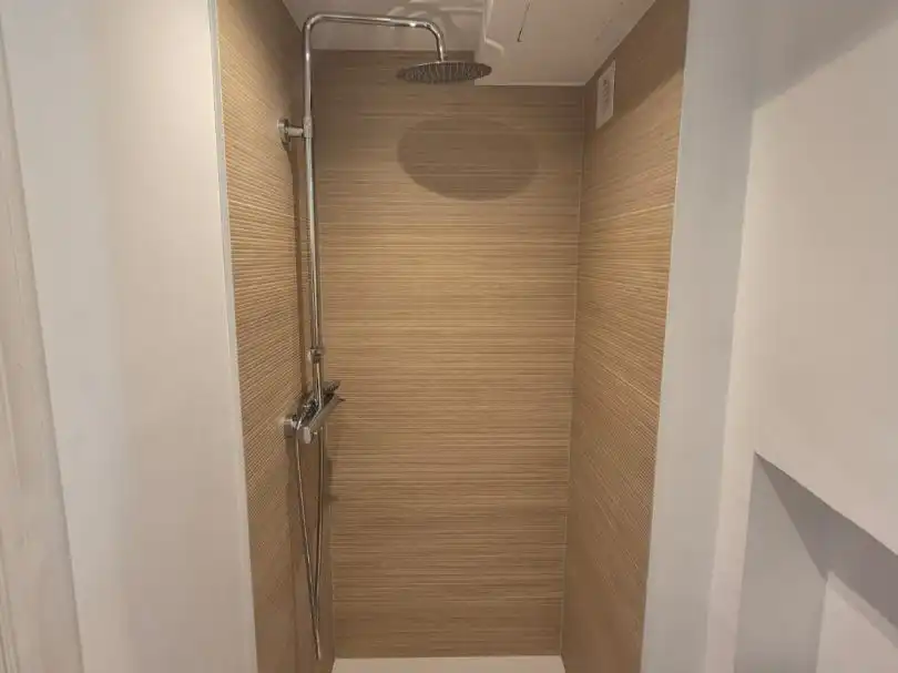 Bathroom of Study for sale in  Palma de Mallorca  with Parquet flooring, Furnished and Oven