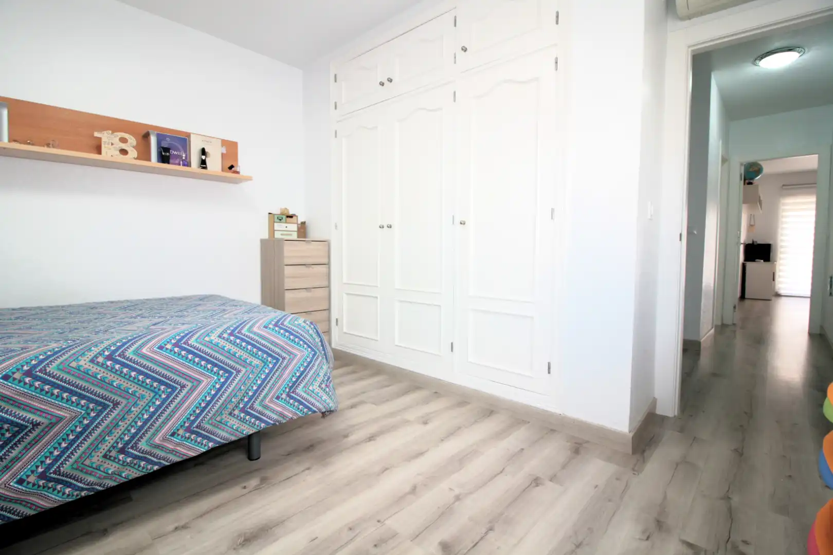 Habitación de Casa adosada en venta en Pilar de la Horadada con Aire acondicionado, Jardín privado y Terraza