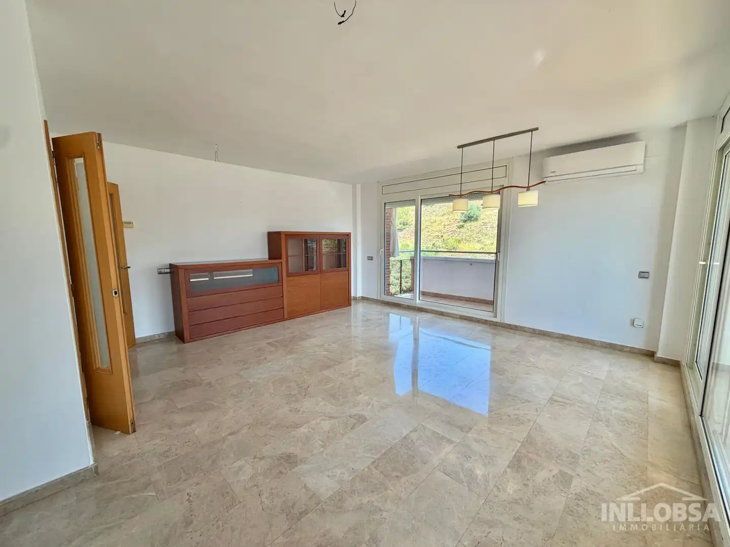Living room of Attic for rent in Manresa  with Air Conditioner, Heating and Terrace