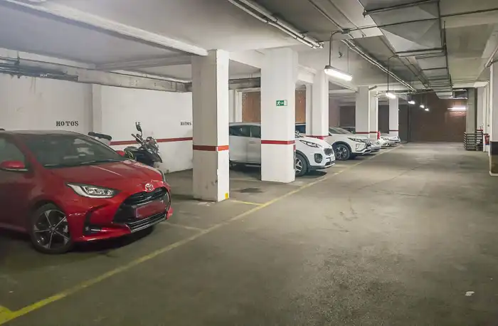 Parkplatz von Wohnung zum Verkauf in San Sebastián de los Reyes mit Klimaanlage, Heizung und Parkett
