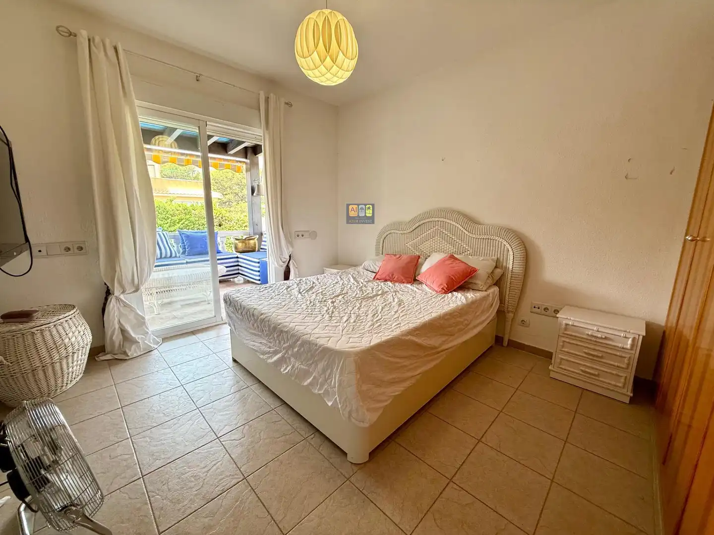 Dormitori de Casa o xalet en venda en La Nucia amb Aire condicionat, Calefacció i Jardí privat