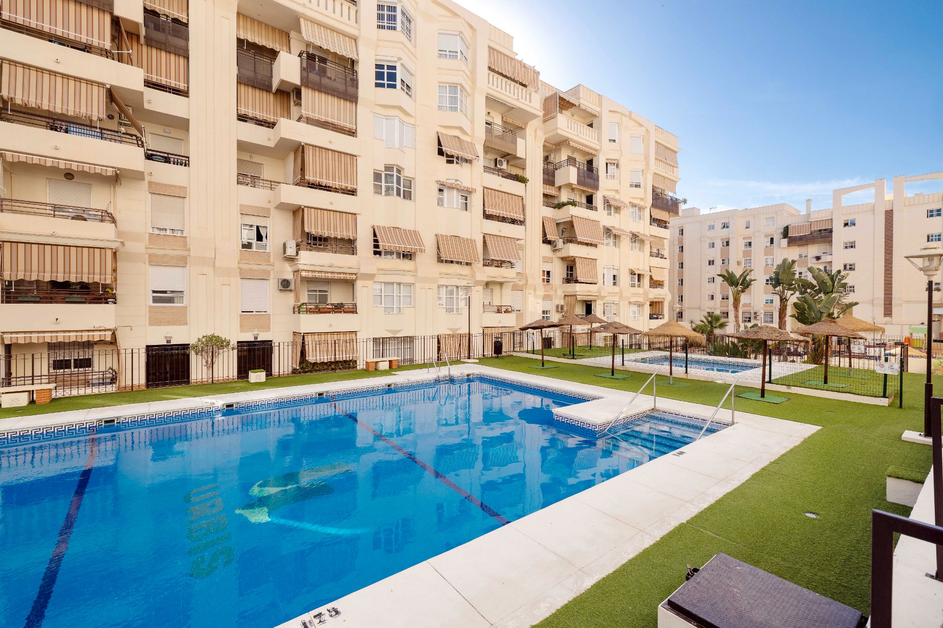 Piscina de Pis en venda en Málaga Capital amb Aire condicionat, Calefacció i Terrassa