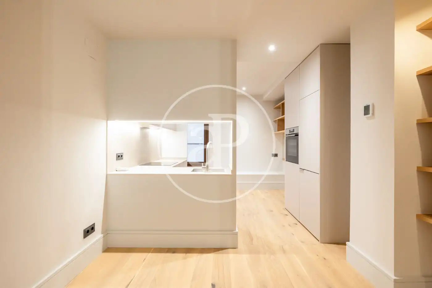 Cuina de Pis en venda en Barcelona amb Aire condicionat, Calefacció i Terrassa