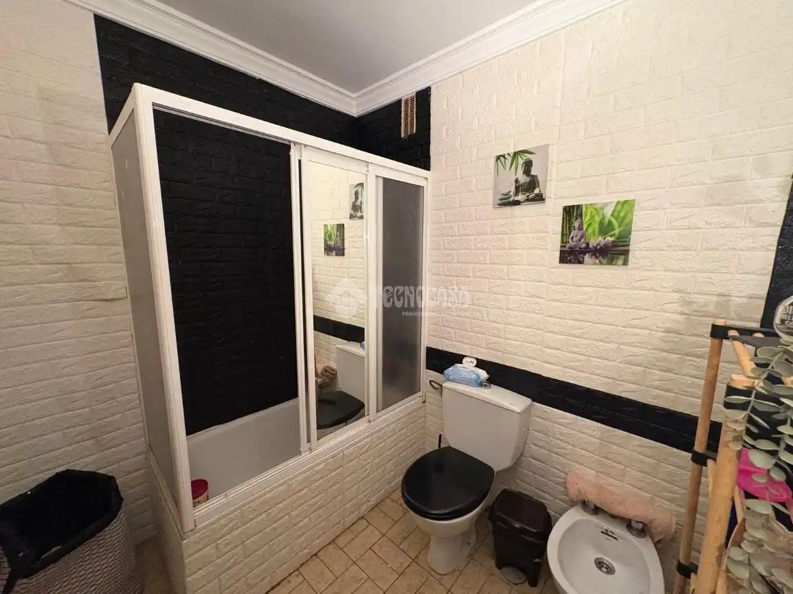 Baño de Piso en venta en San Roque