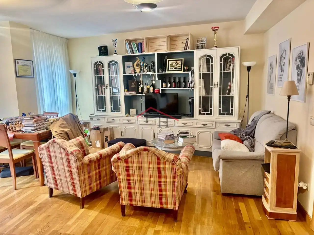 Sala de estar de Apartamento en venta en León Capital  con Calefacción, Parquet y Terraza