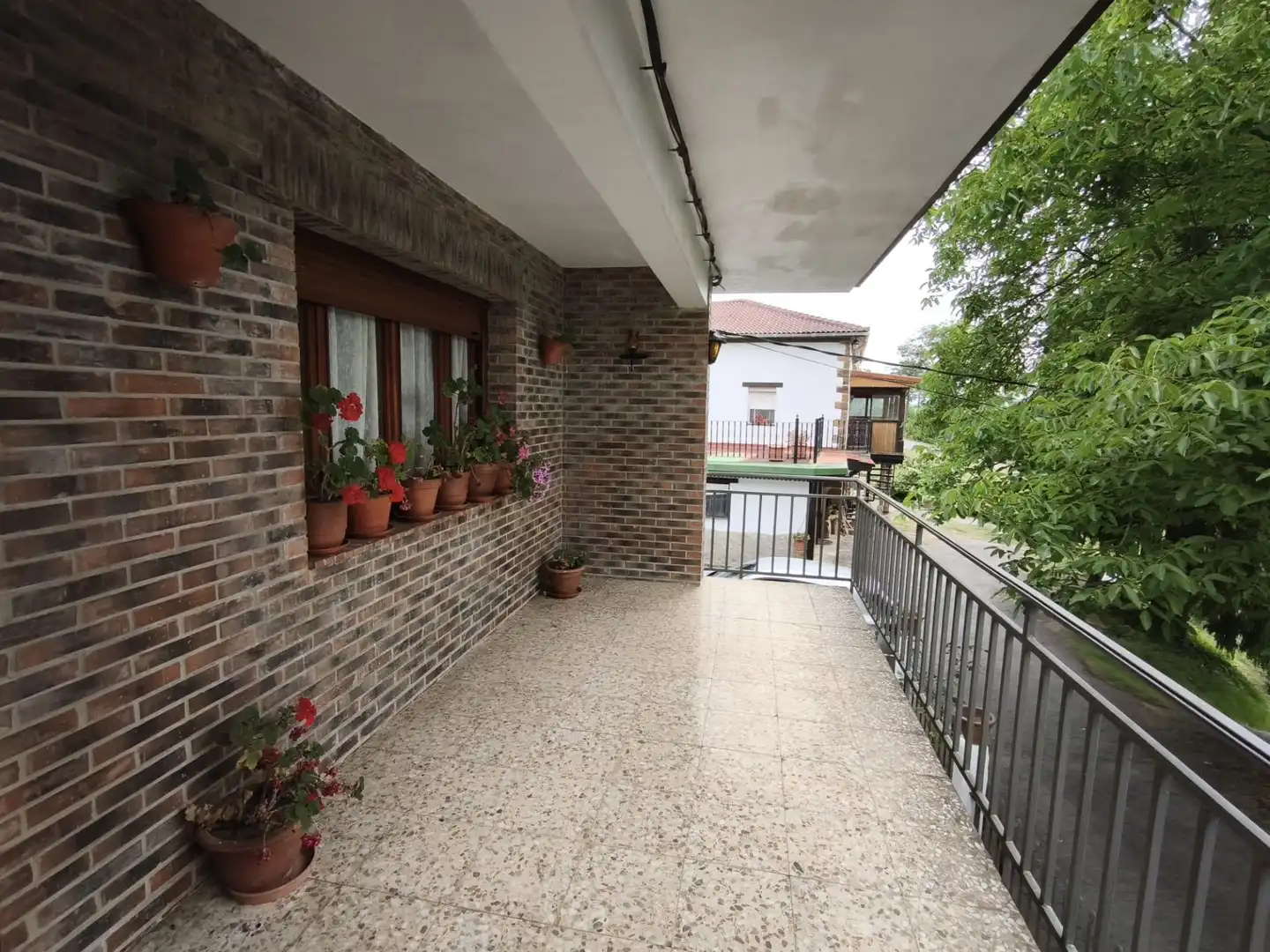 Balcony of Houses for sale in Karrantza Harana / Valle de Carranza  with Heating, Private garden and Terrace