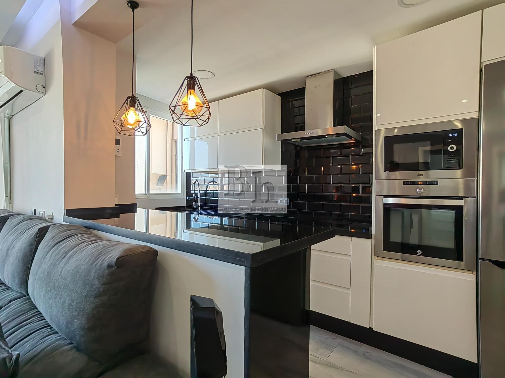 Kitchen of Flat for sale in Málaga Capital  with Air Conditioner and Terrace