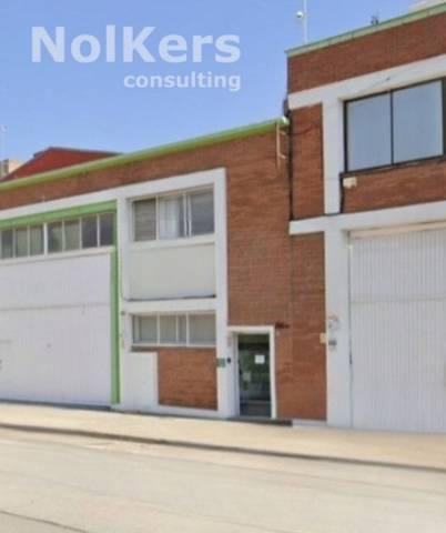 Nave industrial en Alquiler en Centre