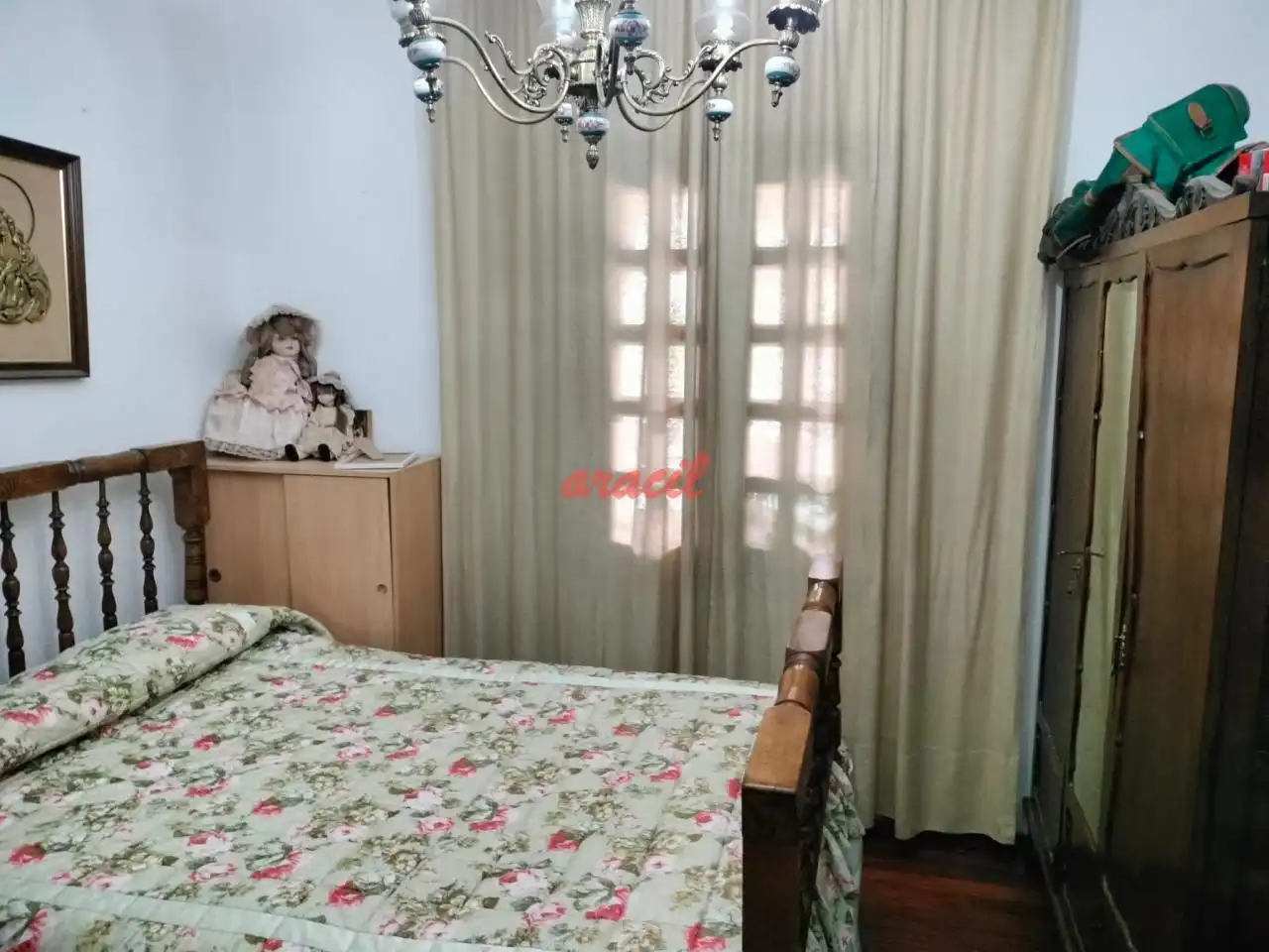 Habitación de Casa o chalet en venta en Ourense Capital  con Calefacción, Jardín privado y Terraza