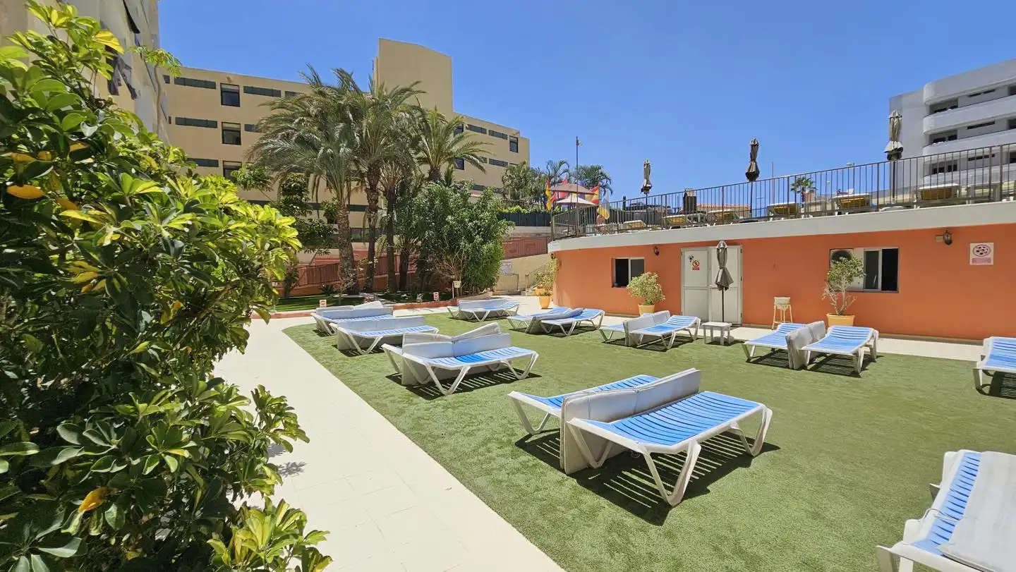 Terrassa de Planta baixa en venda en San Bartolomé de Tirajana amb Terrassa, Moblat i Piscina comunitària