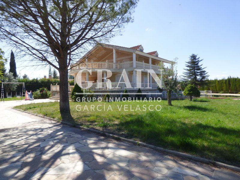 Jardí de Casa o xalet en venda en  Albacete Capital amb Calefacció, Jardí privat i Terrassa