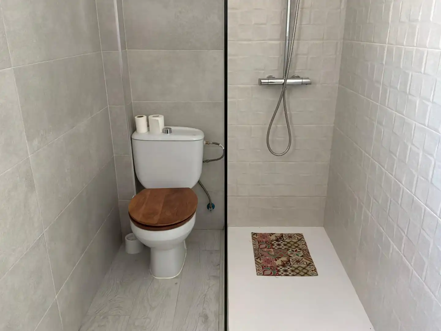 Badezimmer von Gebäude zum Verkauf in Utrera