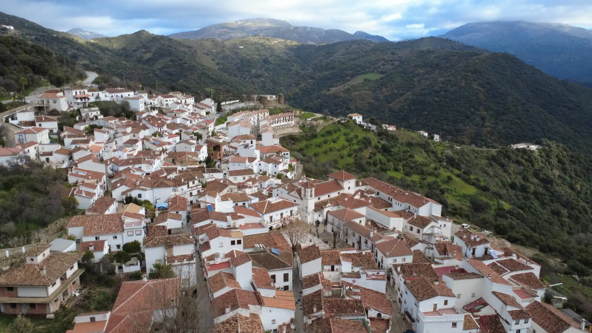 Casa adosada en venta en Calle Aguayar, 11, Benadalid