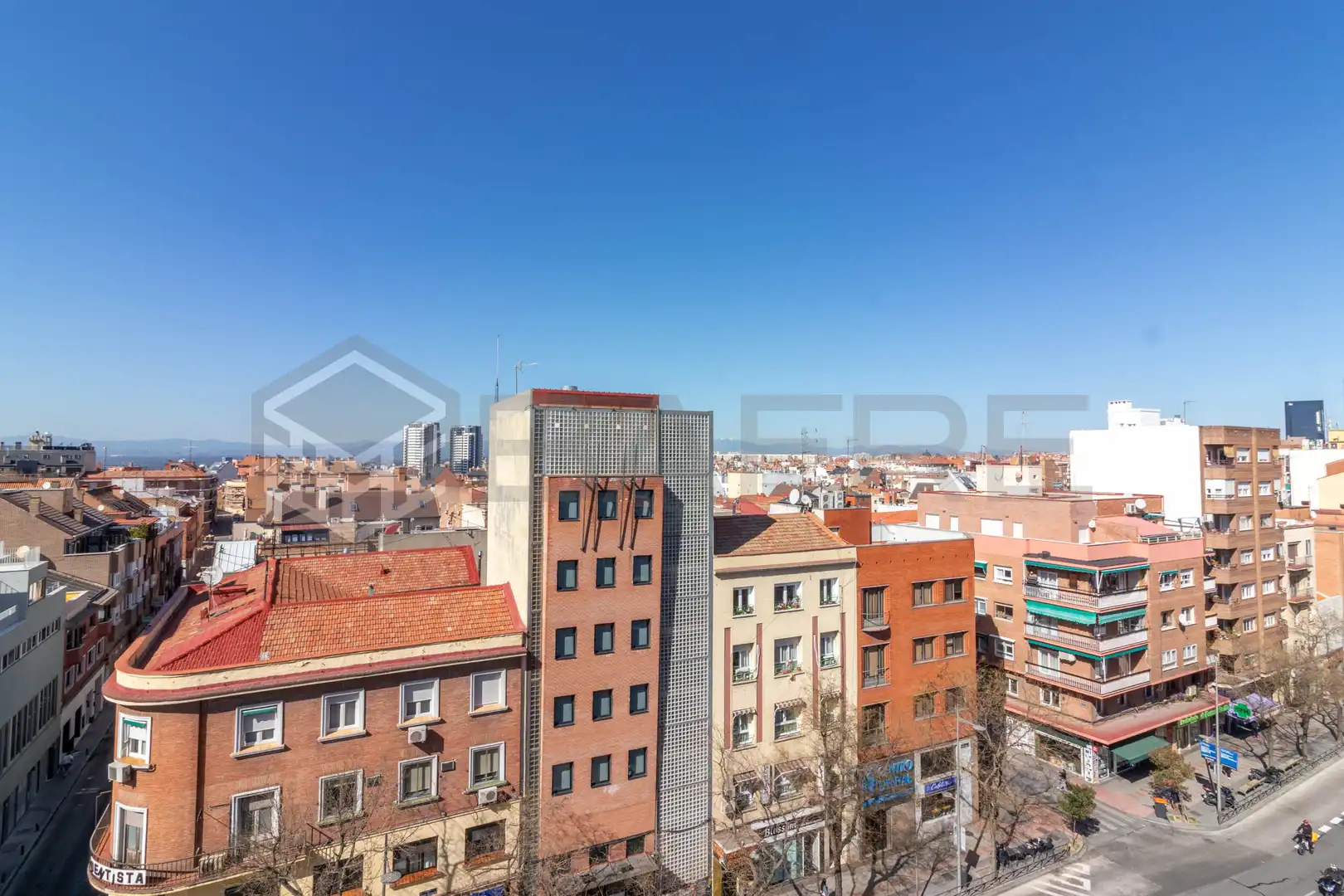 Vista exterior de Pis en venda en Madrid amb Aire condicionat, Calefacció i Parquet