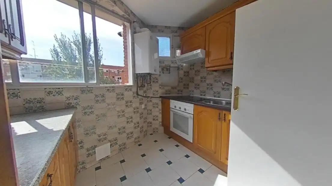 Cocina de Piso en venta en Madrid con Calefacción, Terraza y Horno