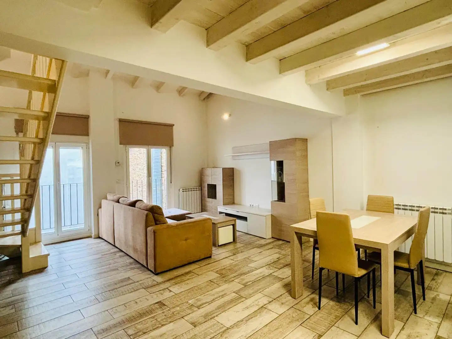 Living room of Flat for sale in  Pamplona / Iruña  with Heating, Furnished and Balcony