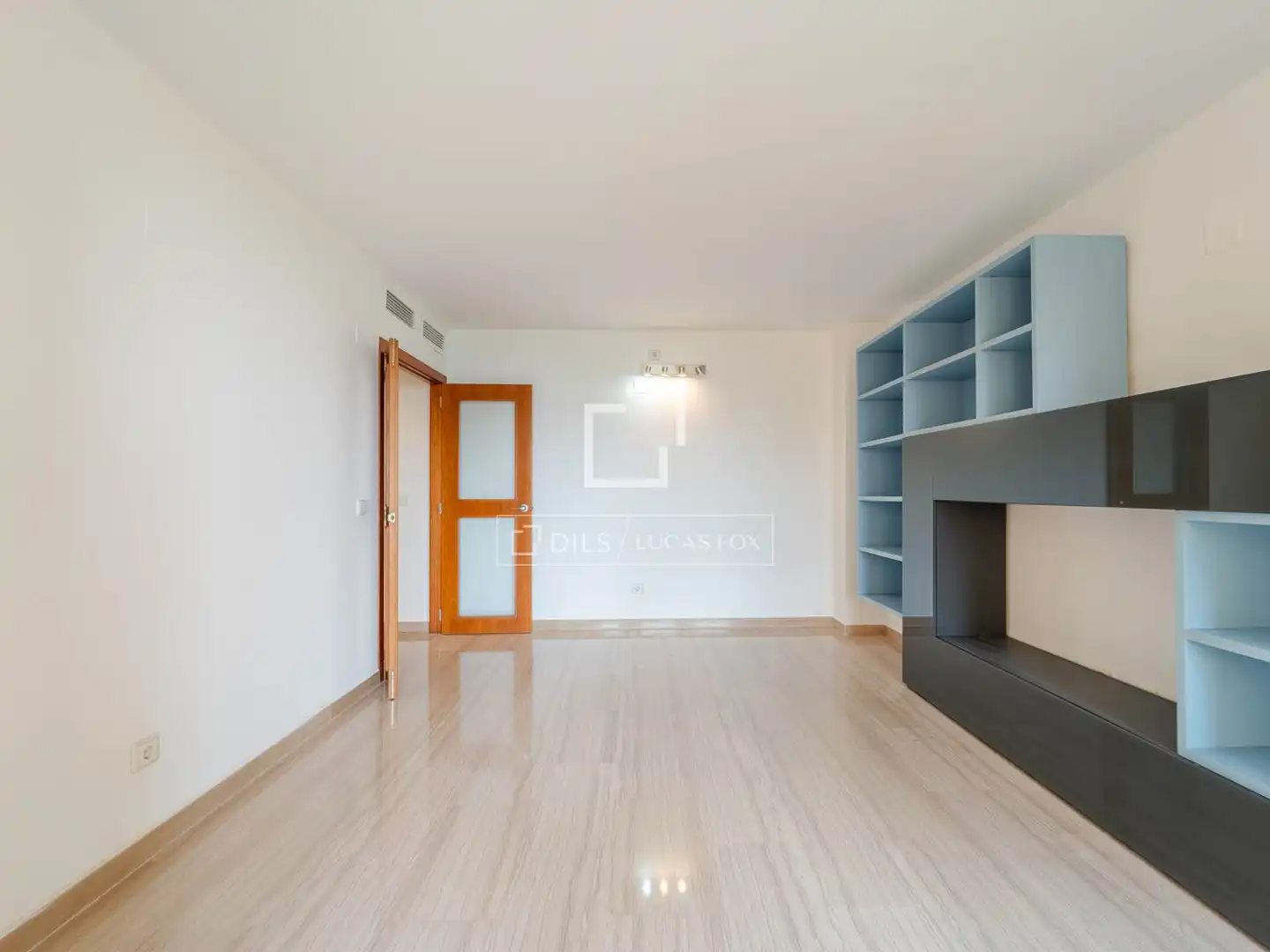 Sala de estar de Piso en venta en Valencia con Aire acondicionado, Calefacción y Jardín privado